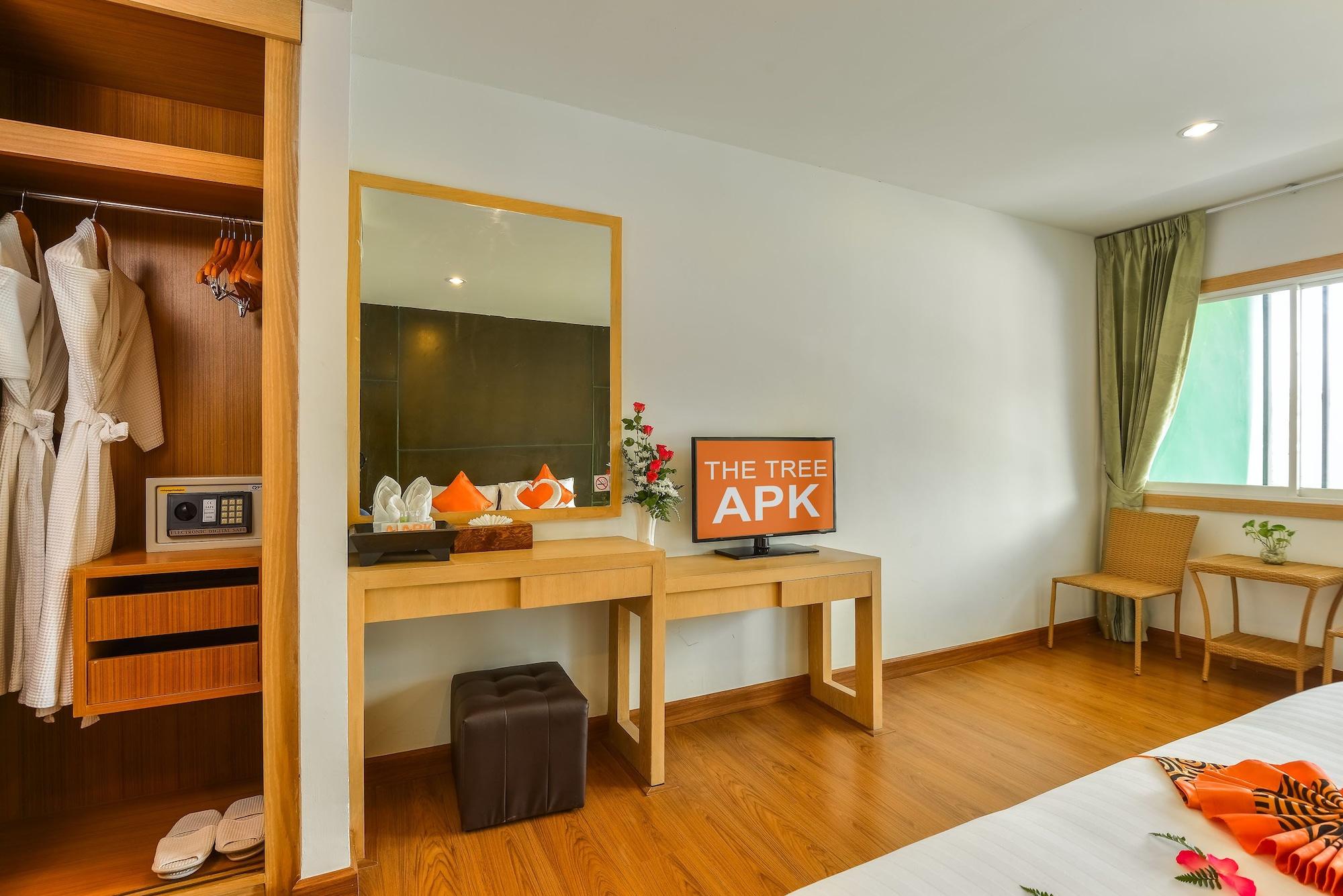 Hotel The Three By Apk Patong